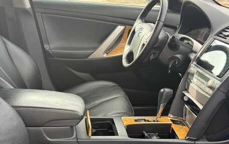 Toyota Camry, 2007 год, 1 150 000 рублей, 13 фотография
