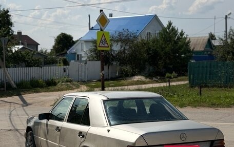 Mercedes-Benz W124, 1989 год, 250 000 рублей, 5 фотография