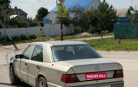 Mercedes-Benz W124, 1989 год, 250 000 рублей, 4 фотография