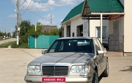 Mercedes-Benz W124, 1989 год, 250 000 рублей, 2 фотография