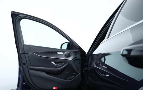 Mercedes-Benz E-Класс, 2021 год, 3 425 000 рублей, 11 фотография