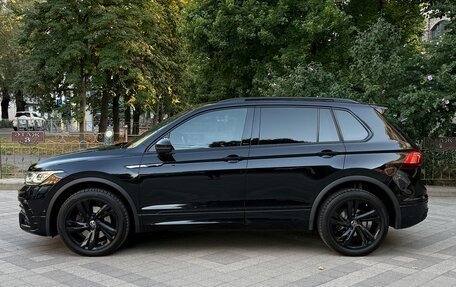 Volkswagen Tiguan II, 2021 год, 4 000 000 рублей, 3 фотография