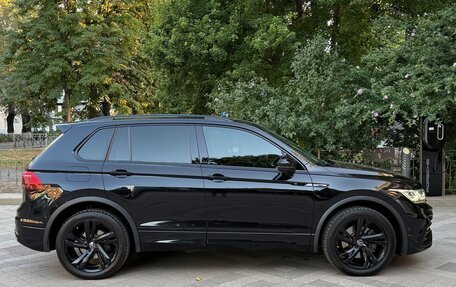 Volkswagen Tiguan II, 2021 год, 4 000 000 рублей, 6 фотография