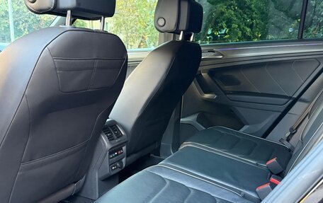 Volkswagen Tiguan II, 2021 год, 4 000 000 рублей, 13 фотография