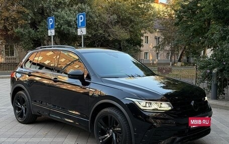 Volkswagen Tiguan II, 2021 год, 4 000 000 рублей, 5 фотография