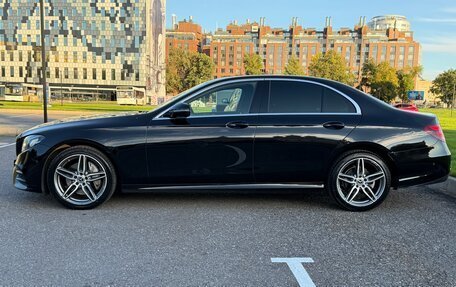 Mercedes-Benz E-Класс, 2018 год, 3 350 000 рублей, 10 фотография