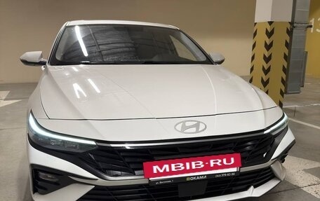 Hyundai Elantra, 2024 год, 2 450 000 рублей, 2 фотография