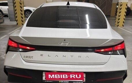 Hyundai Elantra, 2024 год, 2 450 000 рублей, 5 фотография