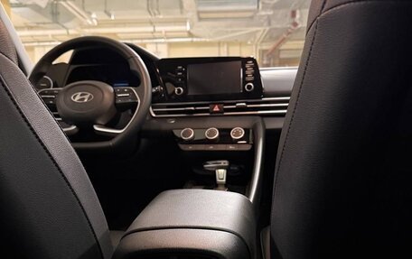 Hyundai Elantra, 2024 год, 2 450 000 рублей, 14 фотография