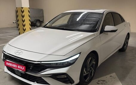 Hyundai Elantra, 2024 год, 2 450 000 рублей, 4 фотография