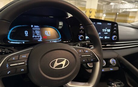 Hyundai Elantra, 2024 год, 2 450 000 рублей, 18 фотография
