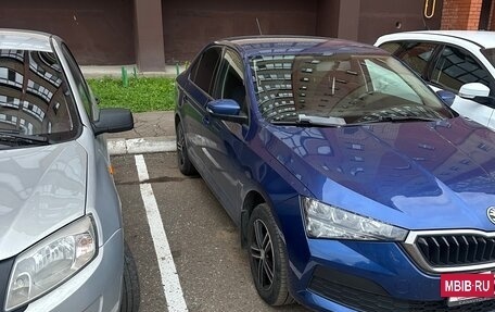 Skoda Rapid II, 2021 год, 1 750 000 рублей, 2 фотография