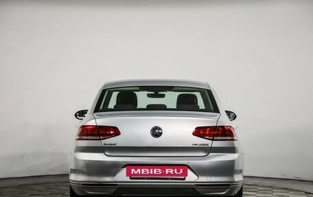 Volkswagen Passat B8 рестайлинг, 2015 год, 1 259 000 рублей, 6 фотография