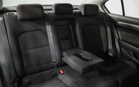 Volkswagen Passat B8 рестайлинг, 2015 год, 1 259 000 рублей, 24 фотография