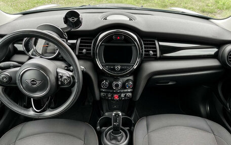 MINI Hatch, 2020 год, 1 889 000 рублей, 12 фотография