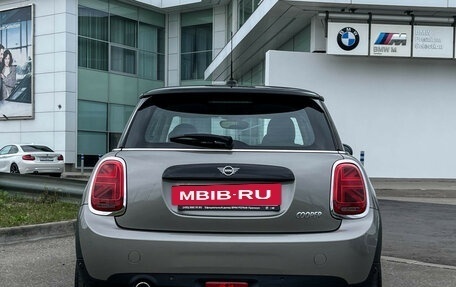MINI Hatch, 2020 год, 1 889 000 рублей, 6 фотография