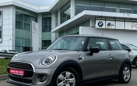 MINI Hatch, 2020 год, 1 889 000 рублей, 1 фотография