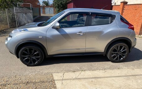 Nissan Juke II, 2011 год, 899 000 рублей, 9 фотография