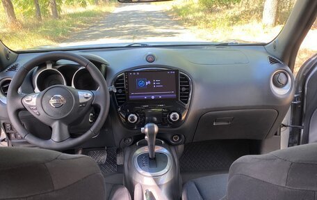 Nissan Juke II, 2011 год, 899 000 рублей, 17 фотография