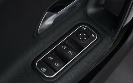 Mercedes-Benz A-Класс, 2019 год, 2 322 444 рублей, 17 фотография