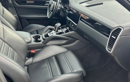 Porsche Cayenne III, 2020 год, 7 000 000 рублей, 26 фотография