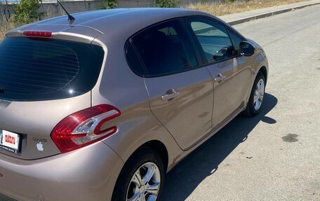 Peugeot 208 II, 2014 год, 750 000 рублей, 19 фотография