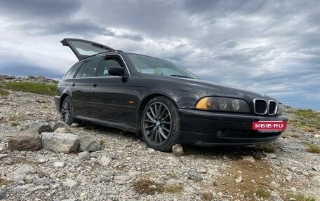 BMW 5 серия, 2002 год, 750 000 рублей, 2 фотография