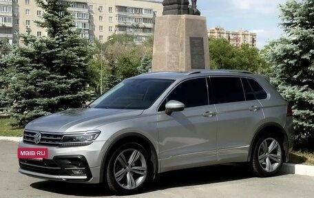 Volkswagen Tiguan II, 2020 год, 2 810 000 рублей, 4 фотография