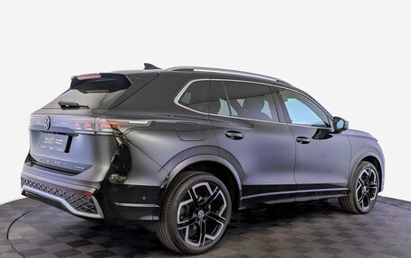 Volkswagen Tiguan II, 2024 год, 4 800 000 рублей, 5 фотография