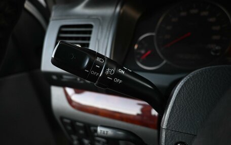 Toyota Land Cruiser Prado 120 рестайлинг, 2005 год, 1 959 000 рублей, 13 фотография
