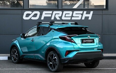 Toyota C-HR I рестайлинг, 2017 год, 2 224 000 рублей, 2 фотография