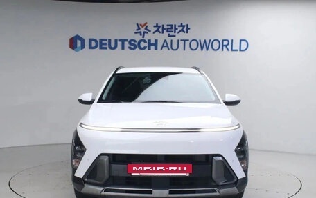 Hyundai Kona, 2023 год, 1 800 000 рублей, 2 фотография
