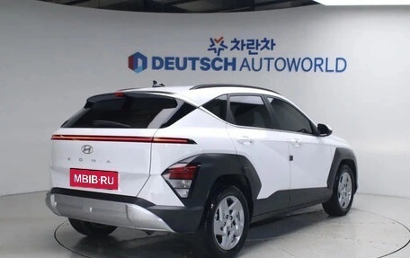 Hyundai Kona, 2023 год, 1 800 000 рублей, 3 фотография