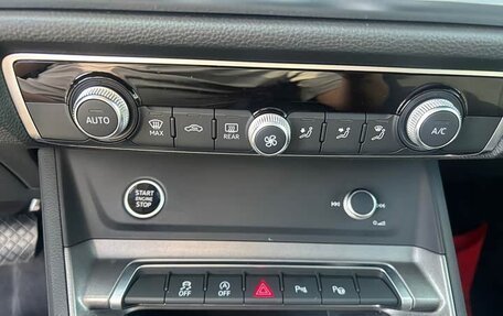 Audi Q3, 2023 год, 2 400 000 рублей, 13 фотография