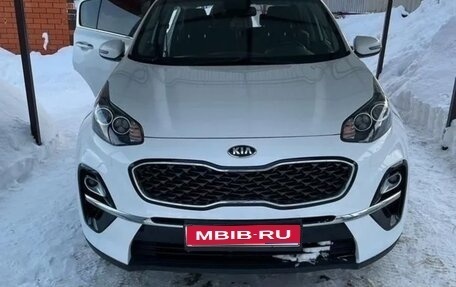 KIA Sportage IV рестайлинг, 2019 год, 2 150 000 рублей, 1 фотография