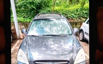 KIA Carens III (RP), 2006 год, 300 000 рублей, 1 фотография