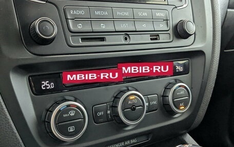 Volkswagen Jetta VI, 2014 год, 1 155 000 рублей, 14 фотография