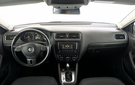 Volkswagen Jetta VI, 2014 год, 1 155 000 рублей, 23 фотография