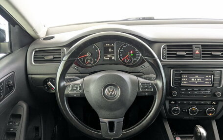 Volkswagen Jetta VI, 2014 год, 1 155 000 рублей, 25 фотография