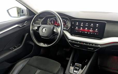 Skoda Octavia IV, 2021 год, 2 500 000 рублей, 29 фотография