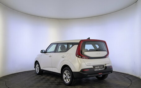 KIA Soul III, 2022 год, 1 980 000 рублей, 7 фотография