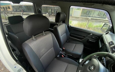 Suzuki Jimny, 2010 год, 900 000 рублей, 8 фотография