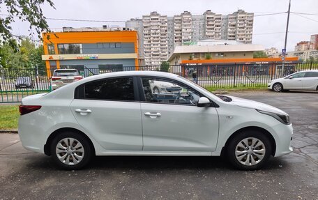 KIA Rio IV, 2018 год, 1 180 000 рублей, 5 фотография