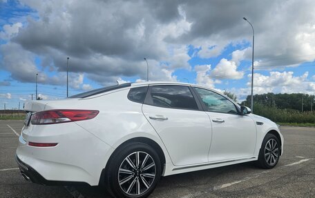 KIA Optima IV, 2018 год, 2 050 000 рублей, 16 фотография