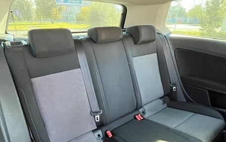Volkswagen Golf VII, 2013 год, 999 999 рублей, 13 фотография