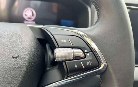 Skoda Karoq I, 2023 год, 2 220 000 рублей, 16 фотография