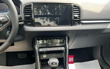 Skoda Karoq I, 2023 год, 2 220 000 рублей, 19 фотография