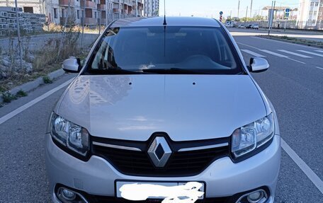 Renault Logan II, 2015 год, 500 000 рублей, 1 фотография