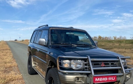 Mitsubishi Pajero III рестайлинг, 1998 год, 570 000 рублей, 3 фотография