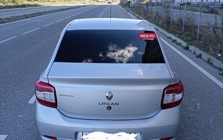 Renault Logan II, 2015 год, 500 000 рублей, 6 фотография